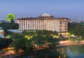 Chatrium Hotel Royal Lake Yangon